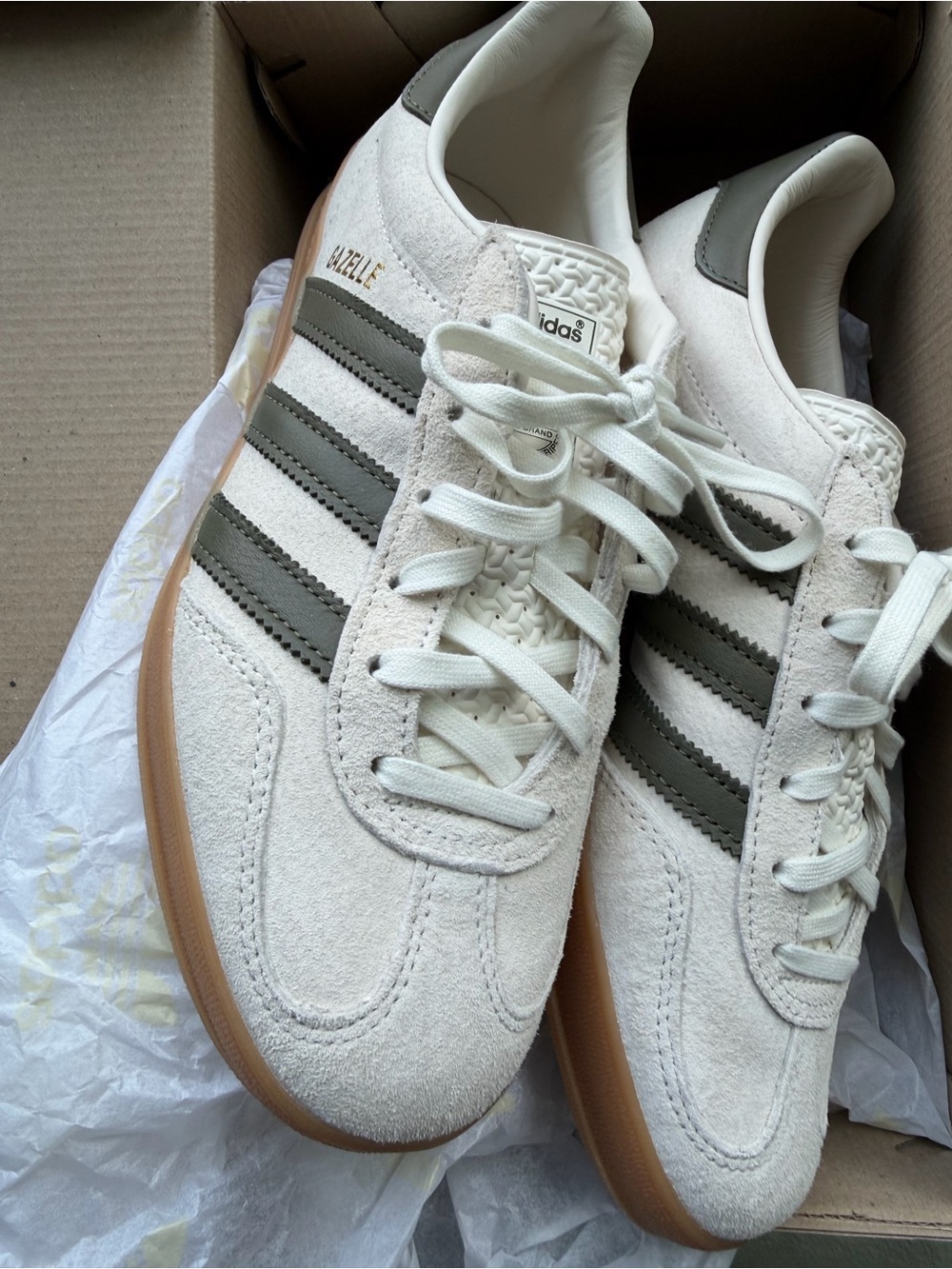 Adidas Gazelle Indoor - Women’s 8 White Olive